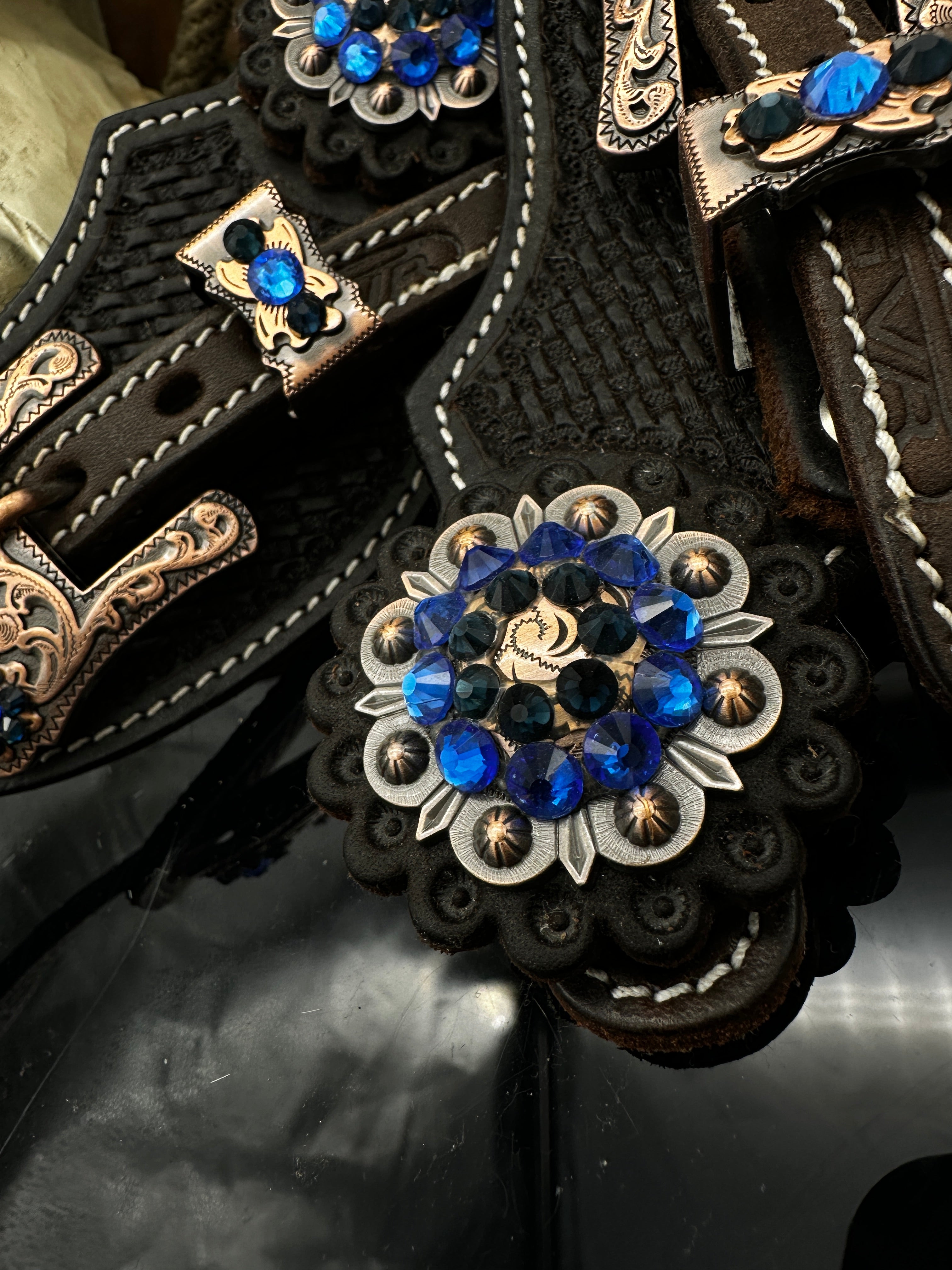 Premium | Dark brown | Kopper & blue western spurstraps