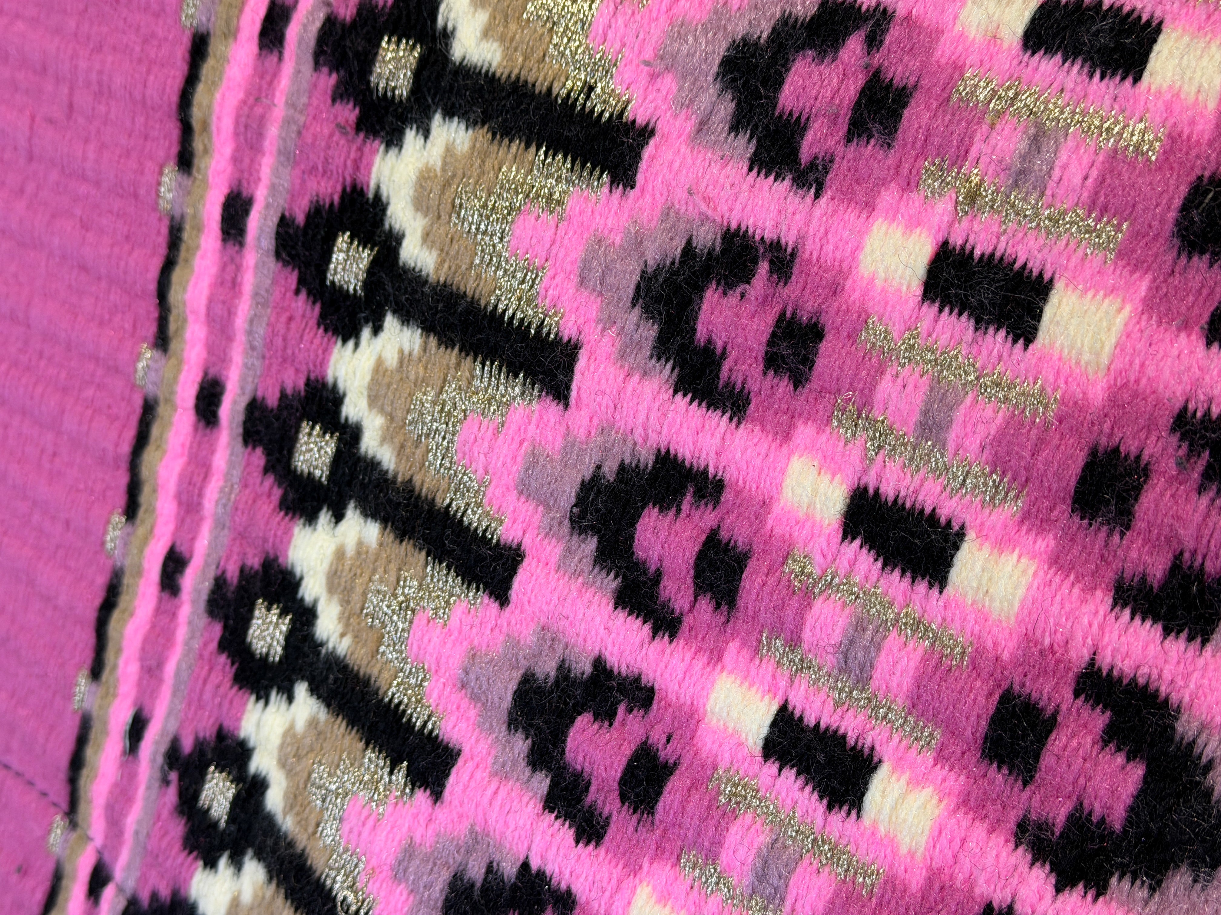 2in1 Show | contoured western pad | Soft Candy