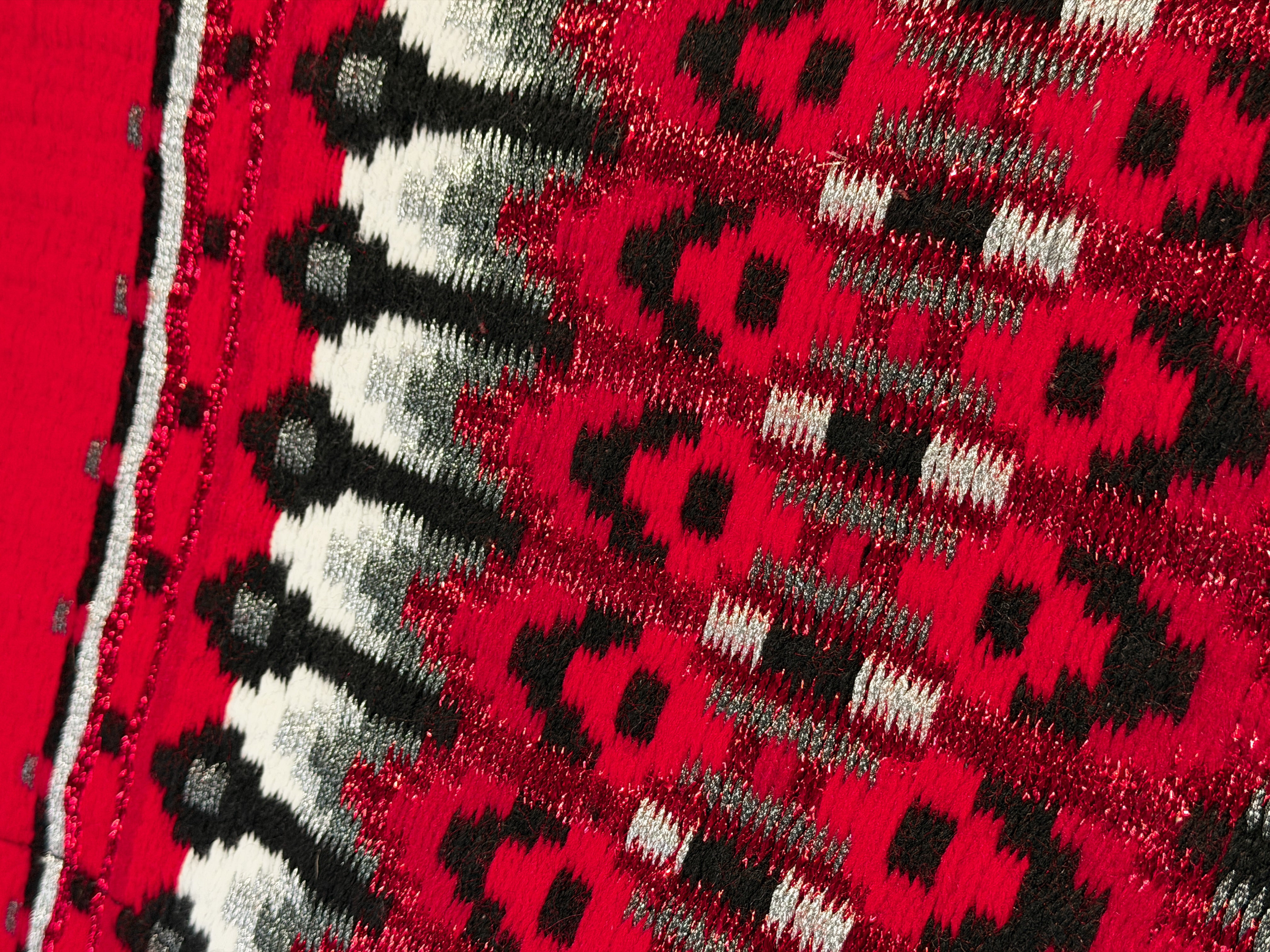 2in1 Show | contoured western pad | Scarlet Riot