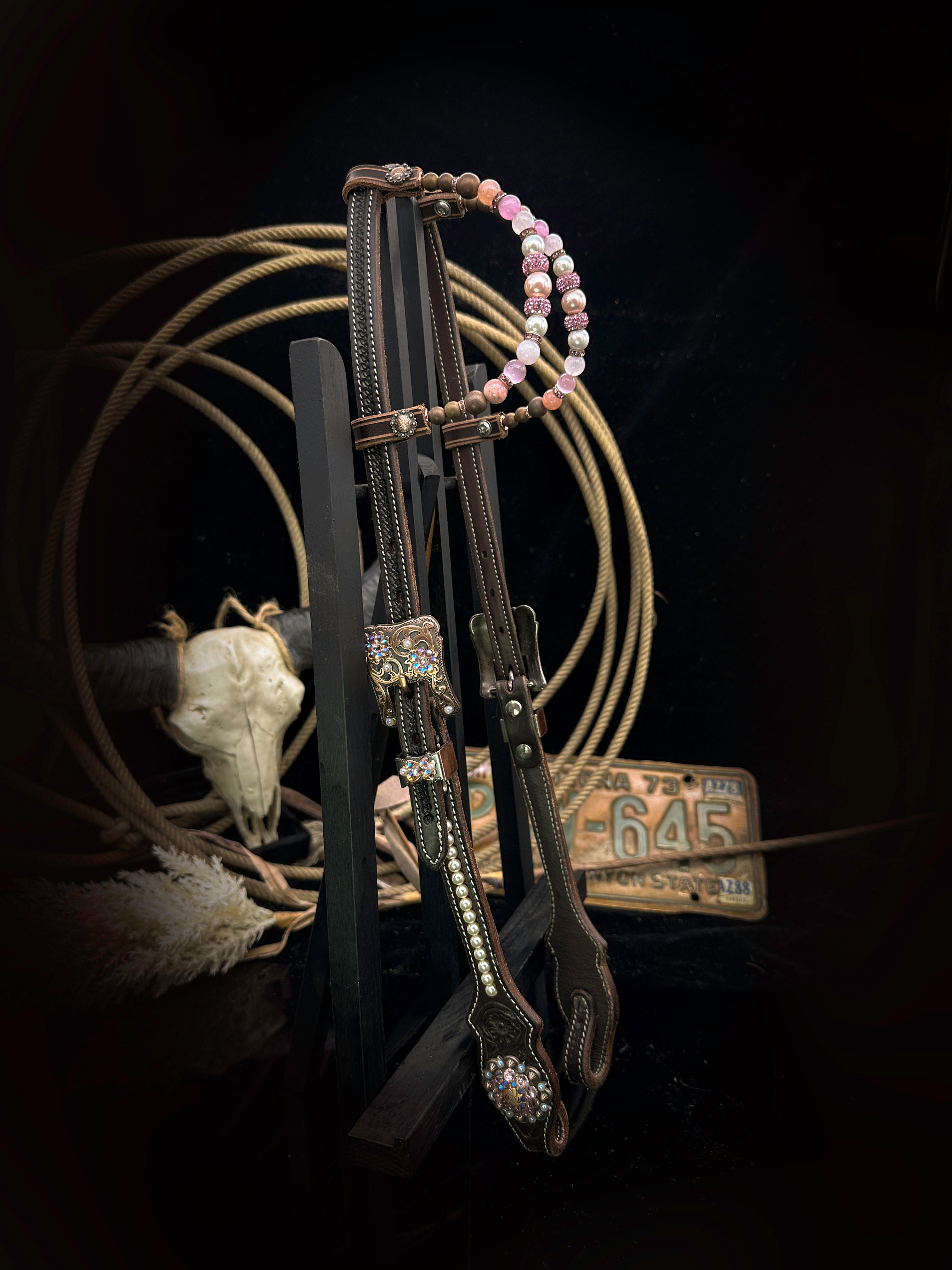 Premium | Dark Chestnut western Hoofdstel | Pink & Swarovski pearls