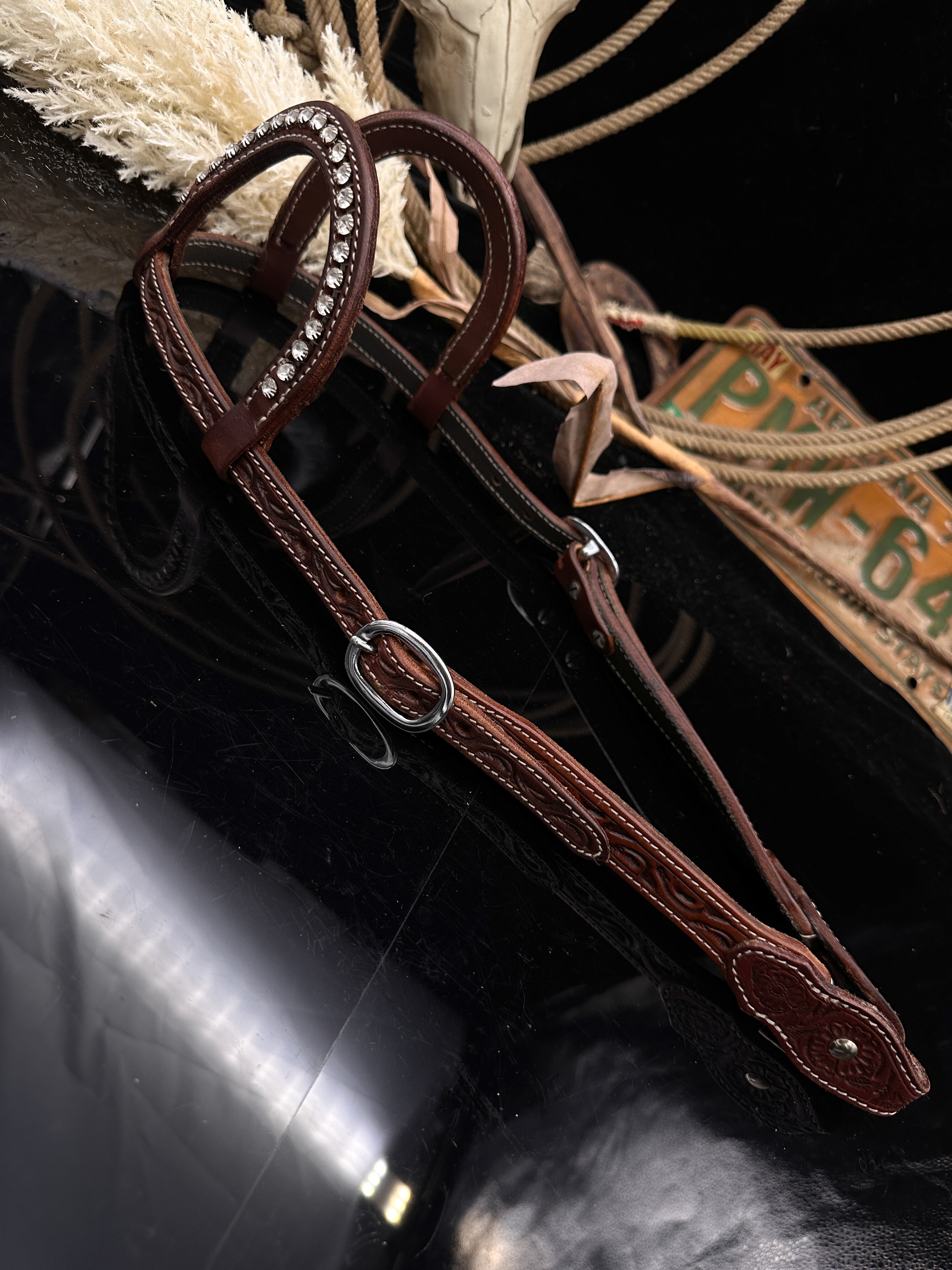 Basic | Antique Chestnut | Floral tooled western hoofdstel