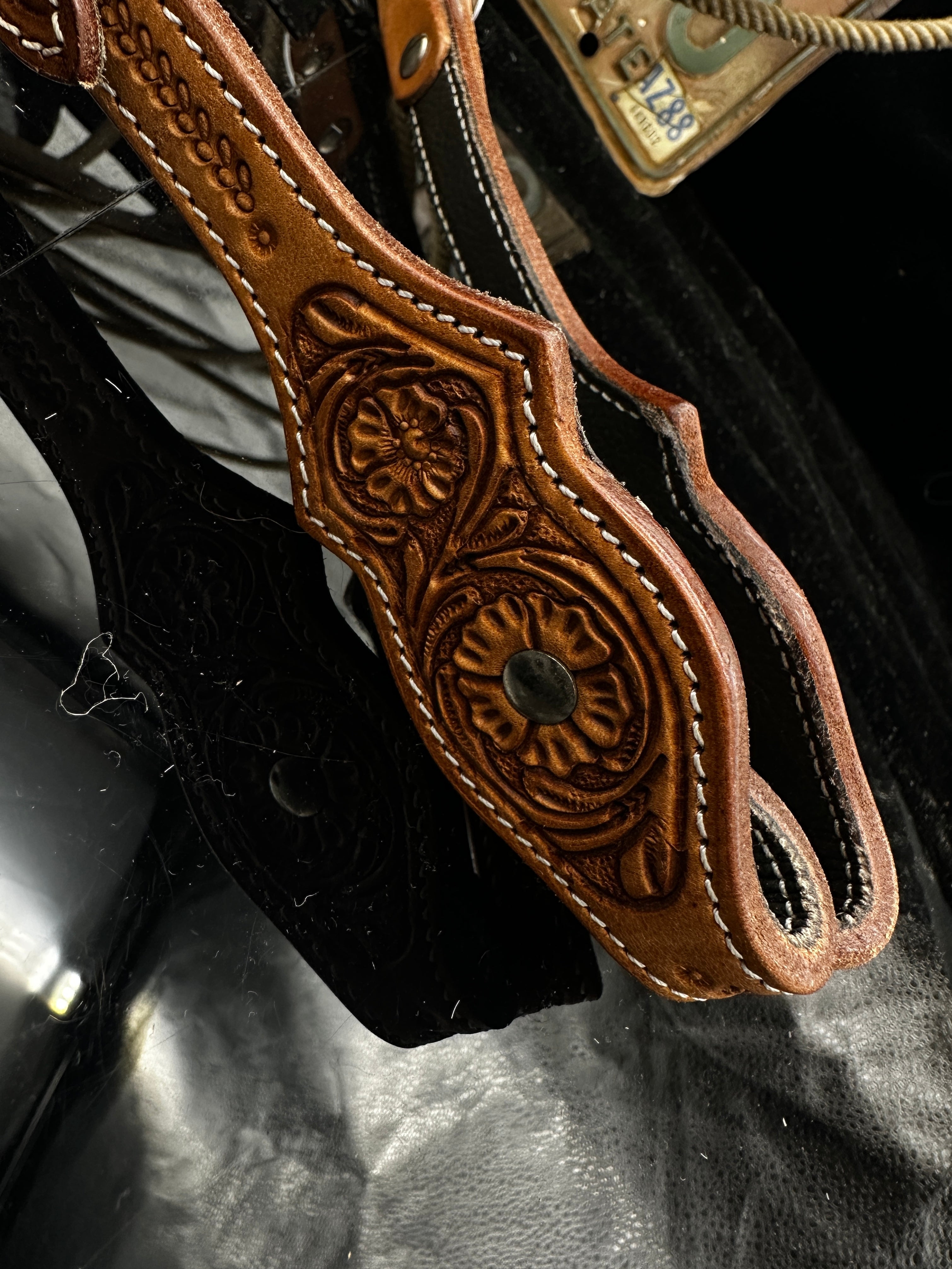 Basic | Russet | Floral tooled western hoofdstel