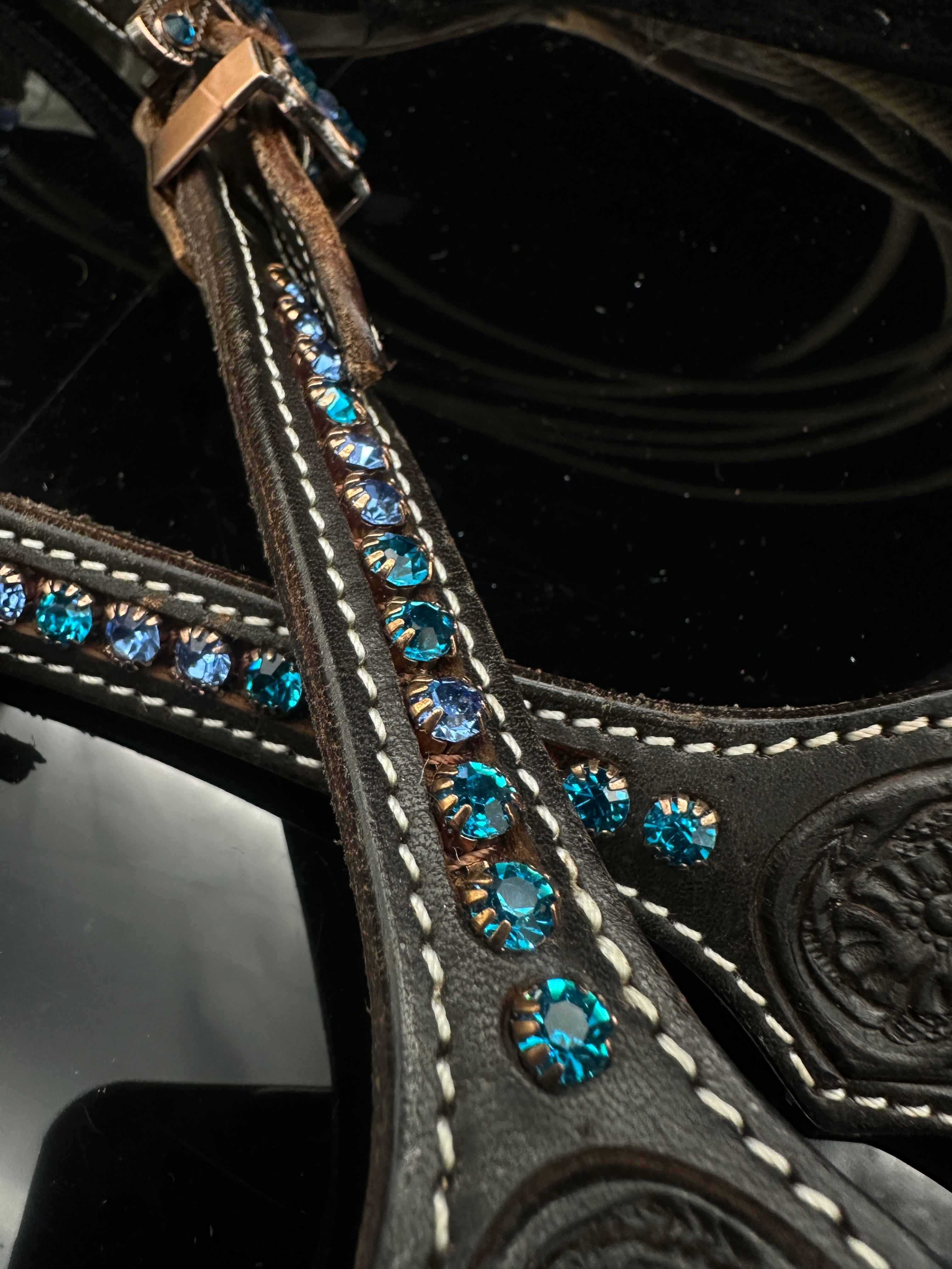 Premium | Perfect Turkoois & Bleu | Dark brown western hoofdstel
