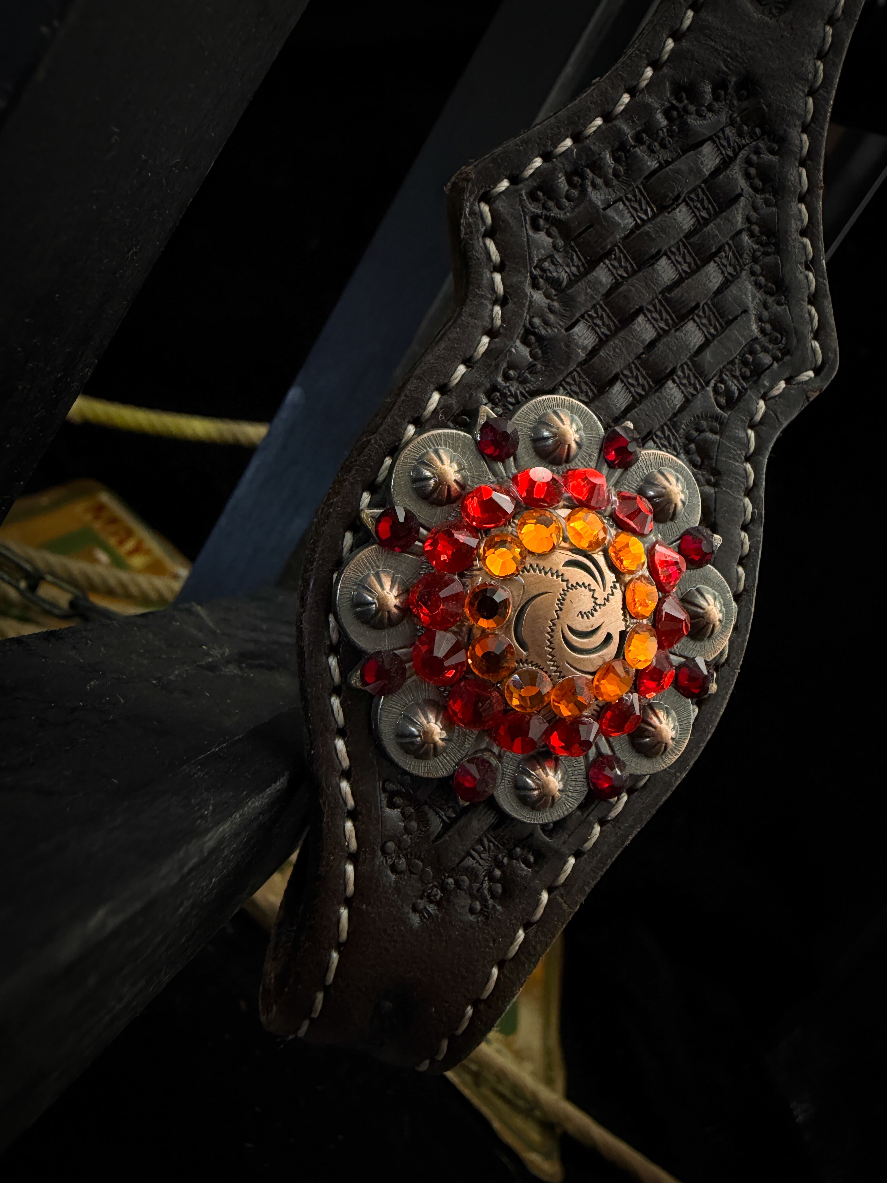 Premium | Westernhoofdstel | Dark Brown | Crimson Outlaw