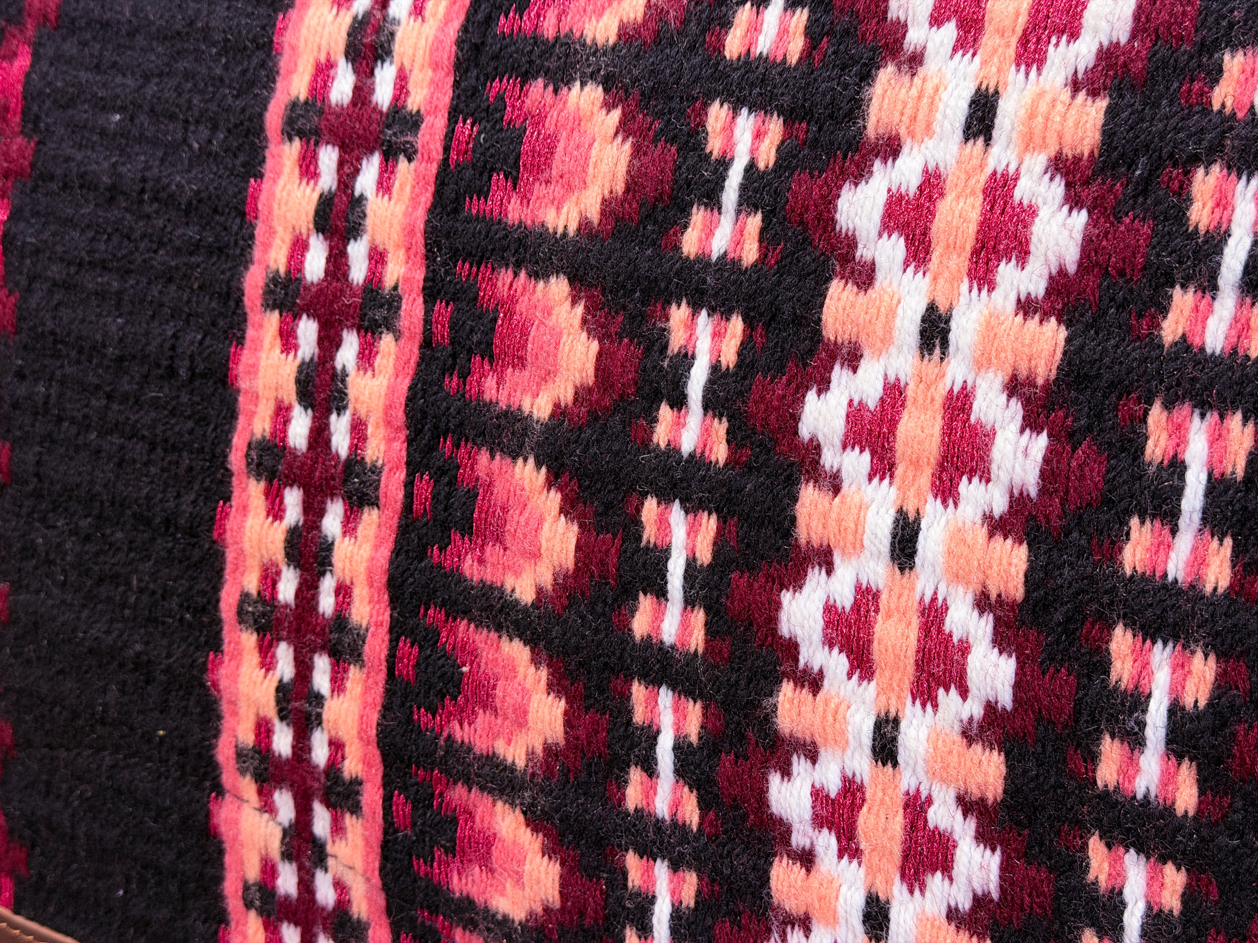 2in1 Show | contoured western pad | Black Rose