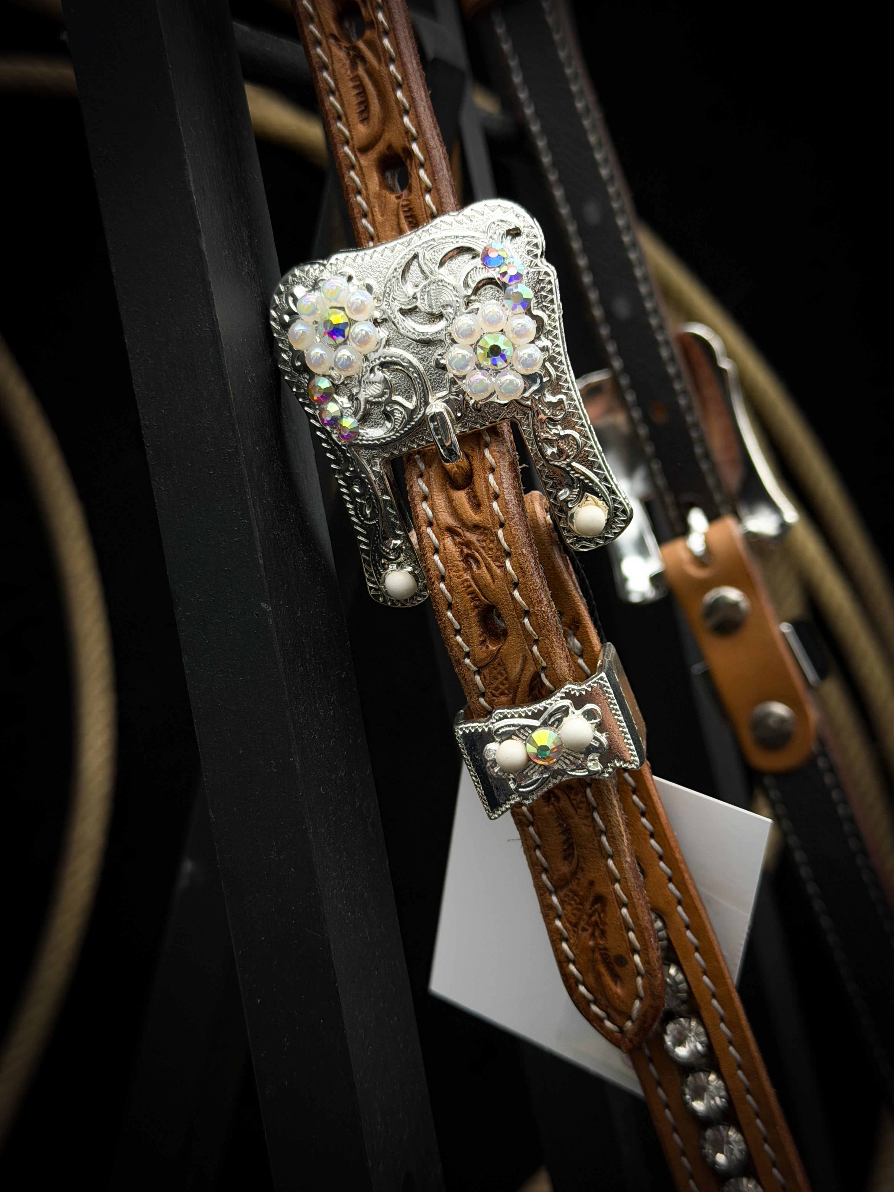 Premium | White Turkoois & Crystal AB | Russet Western Hoofdstel