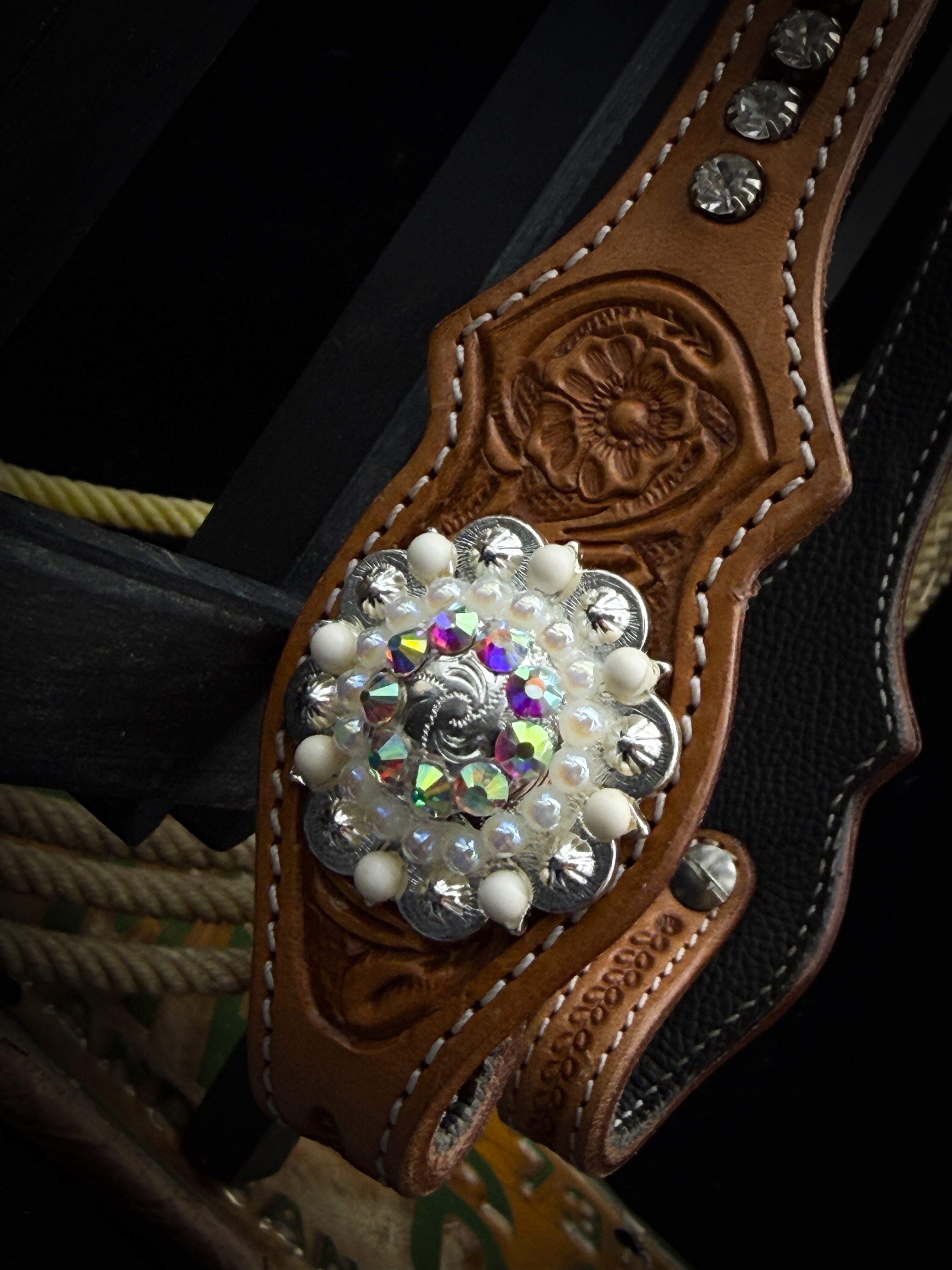 Premium | White Turkoois & Crystal AB | Russet Western Hoofdstel