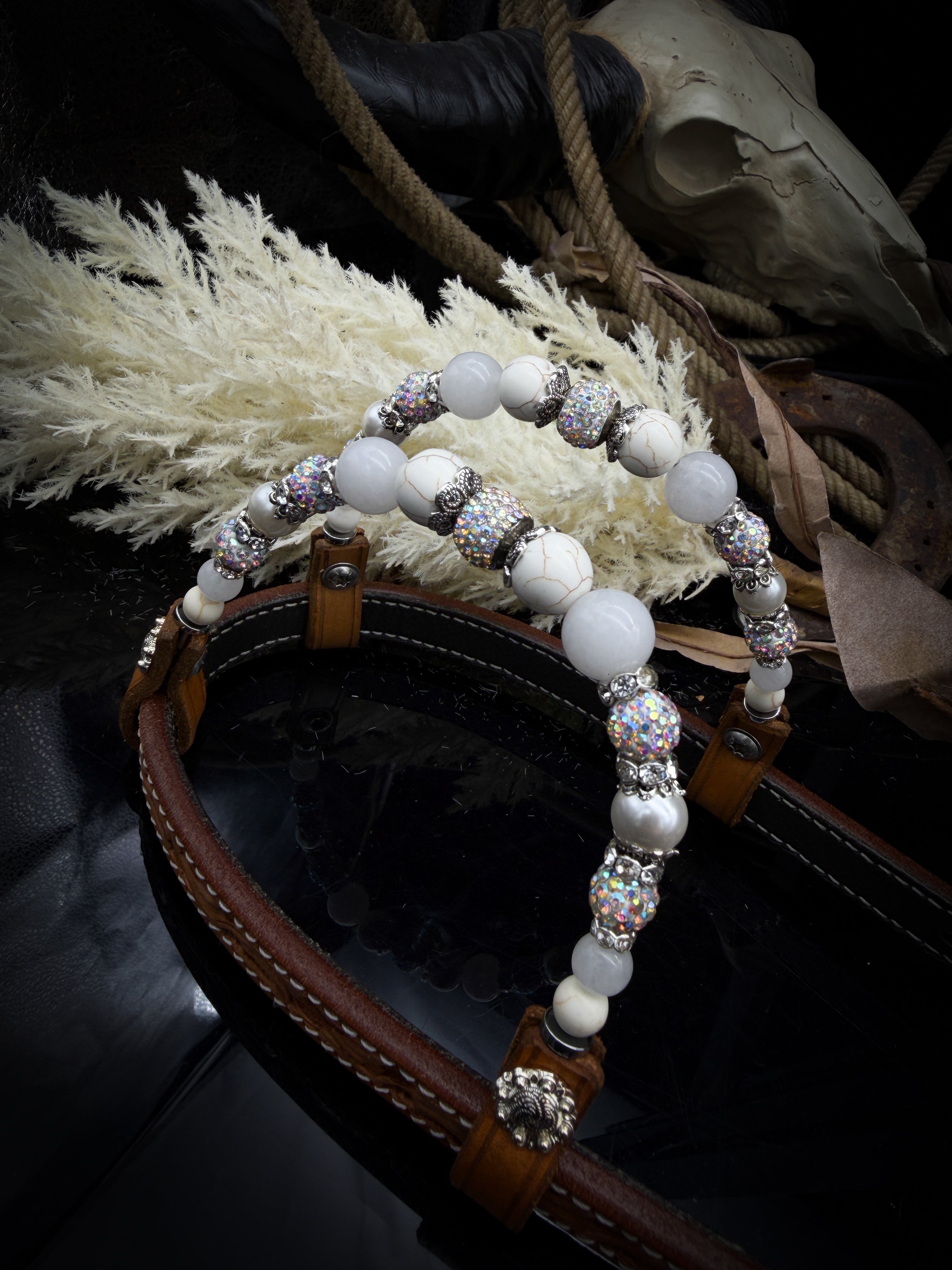 Premium | White Turkoois & Crystal AB | Russet Western Hoofdstel