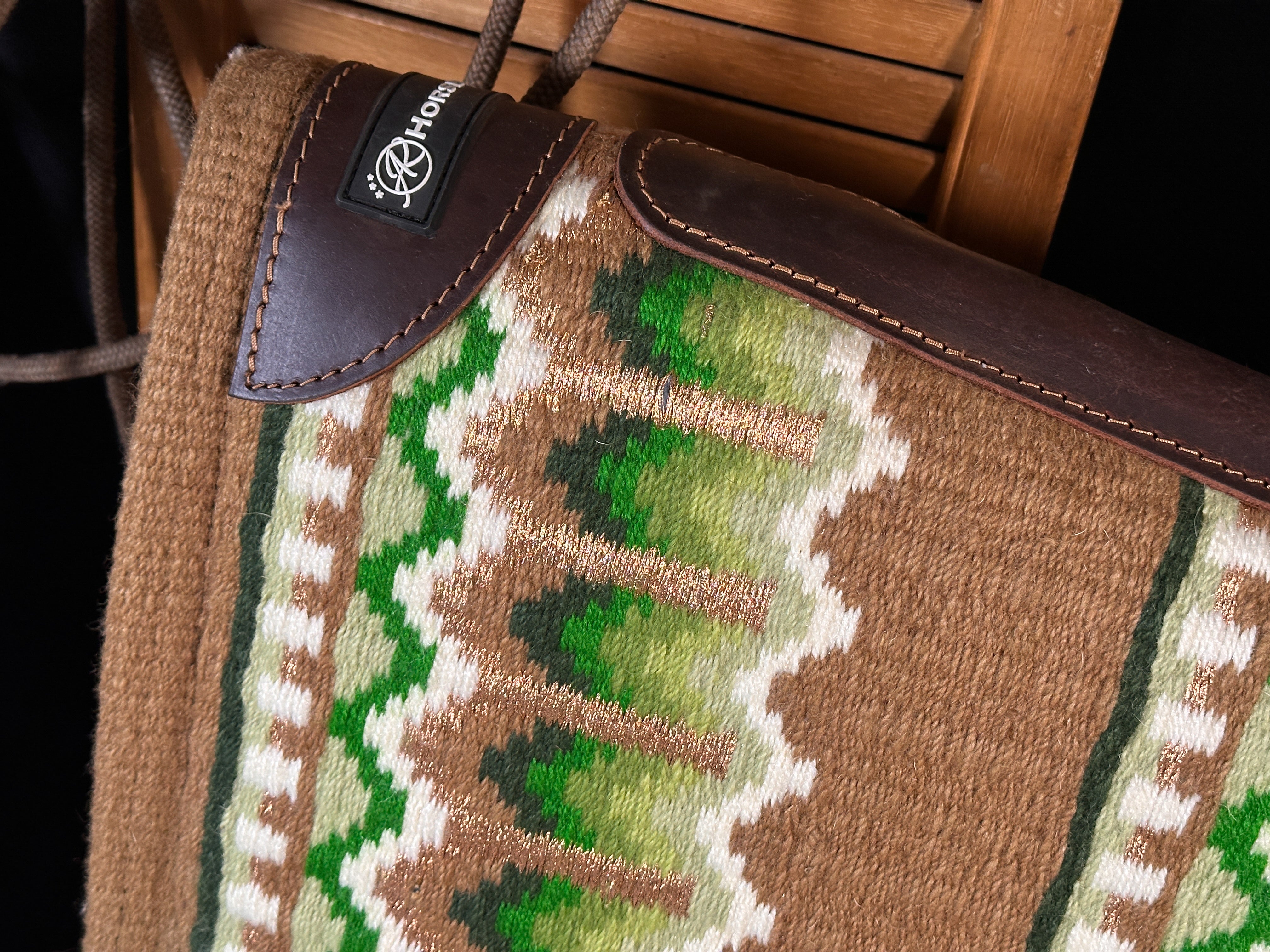 2in1 Show Pad | Pastel green | Western