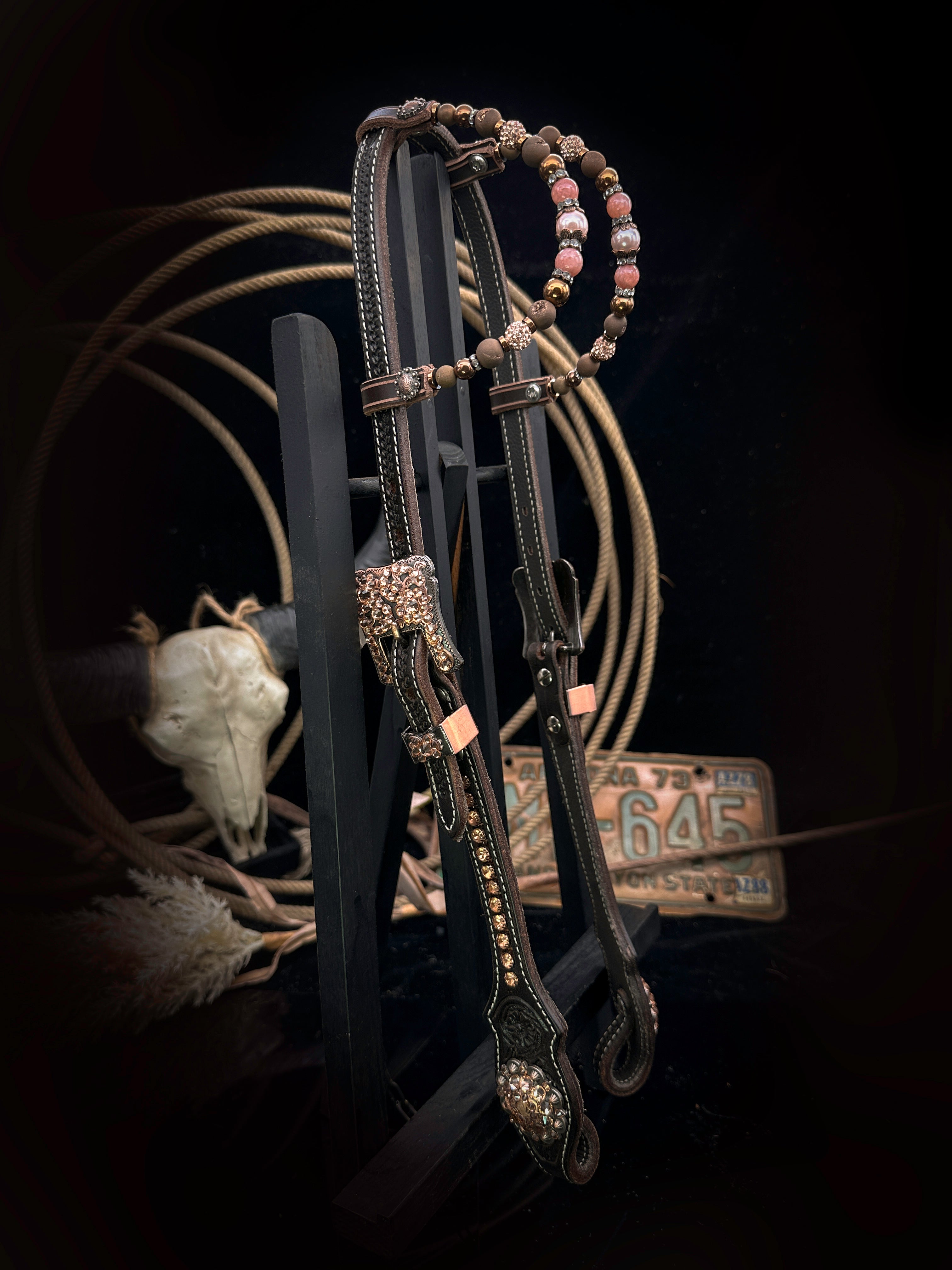 Premium | Dark Chestnut western Hoofdstel | Light Peach & Copper