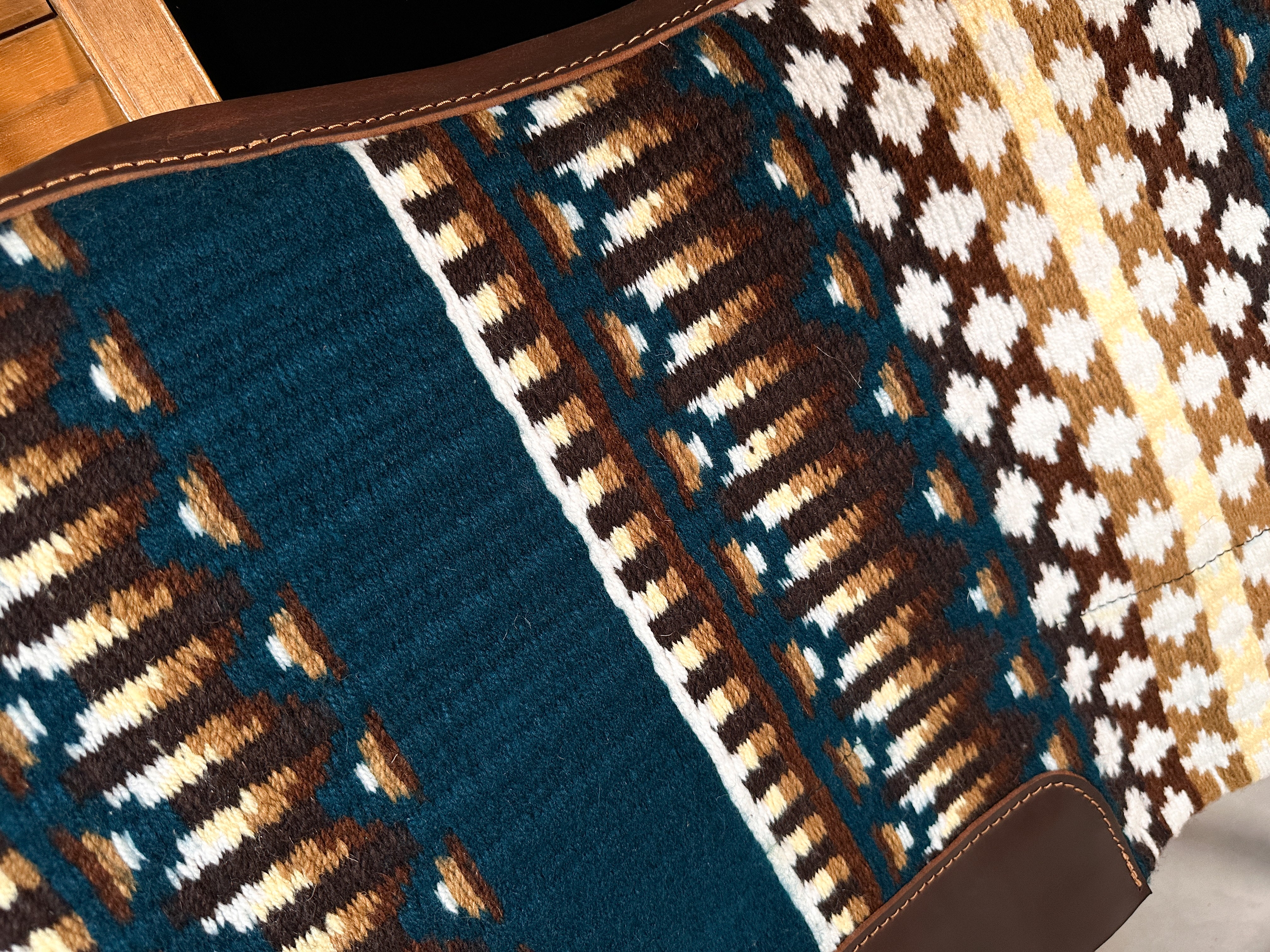 2in1 Show Pad | Petrol with pastel | Western